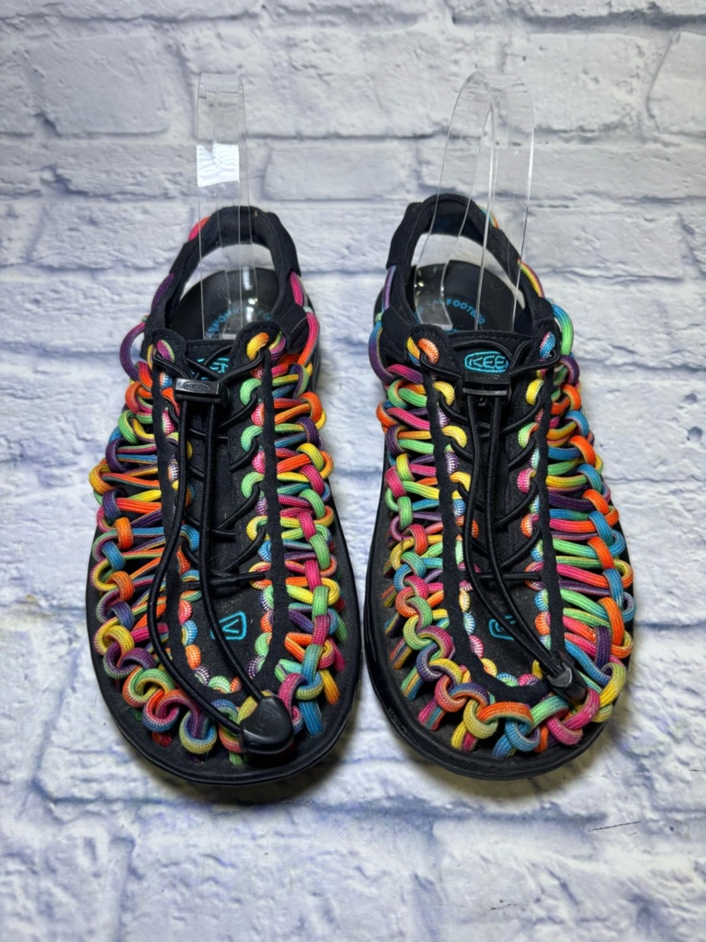 KEEN Uneek Tie-Dye Slip-On Sandals Womens 7 US Colorful Paracord Drawstring - Picture 3 of 13